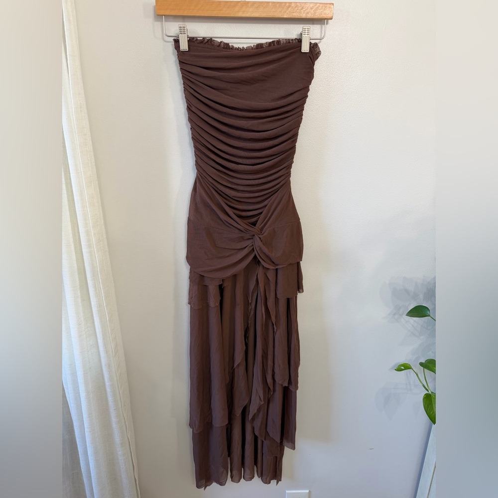 GUIZIO Lyla Twist Dress in Brown - Picture 2 of 8